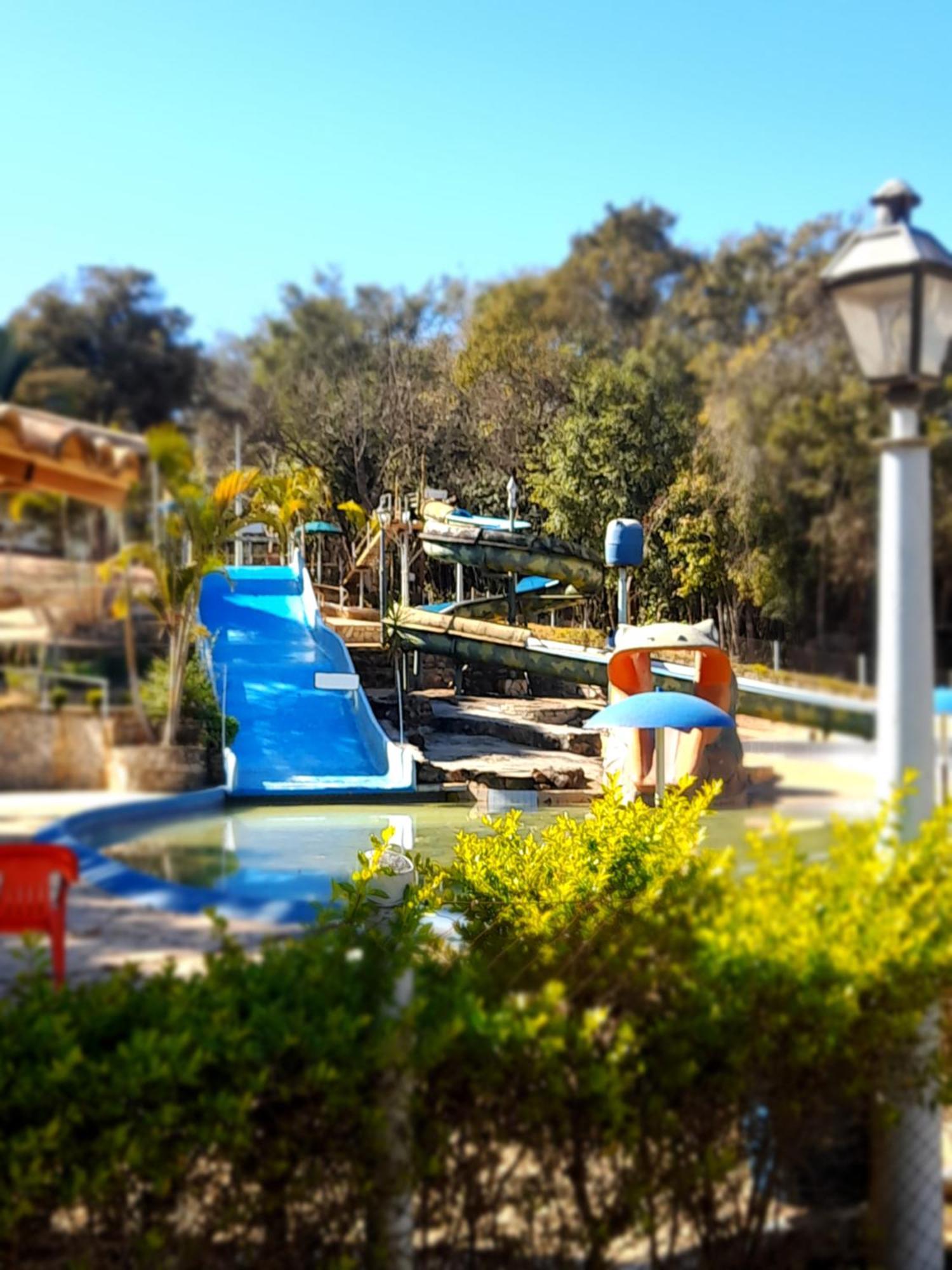 Pousada Balneario Cachoeira Do Moinho Belo Vale Luaran gambar