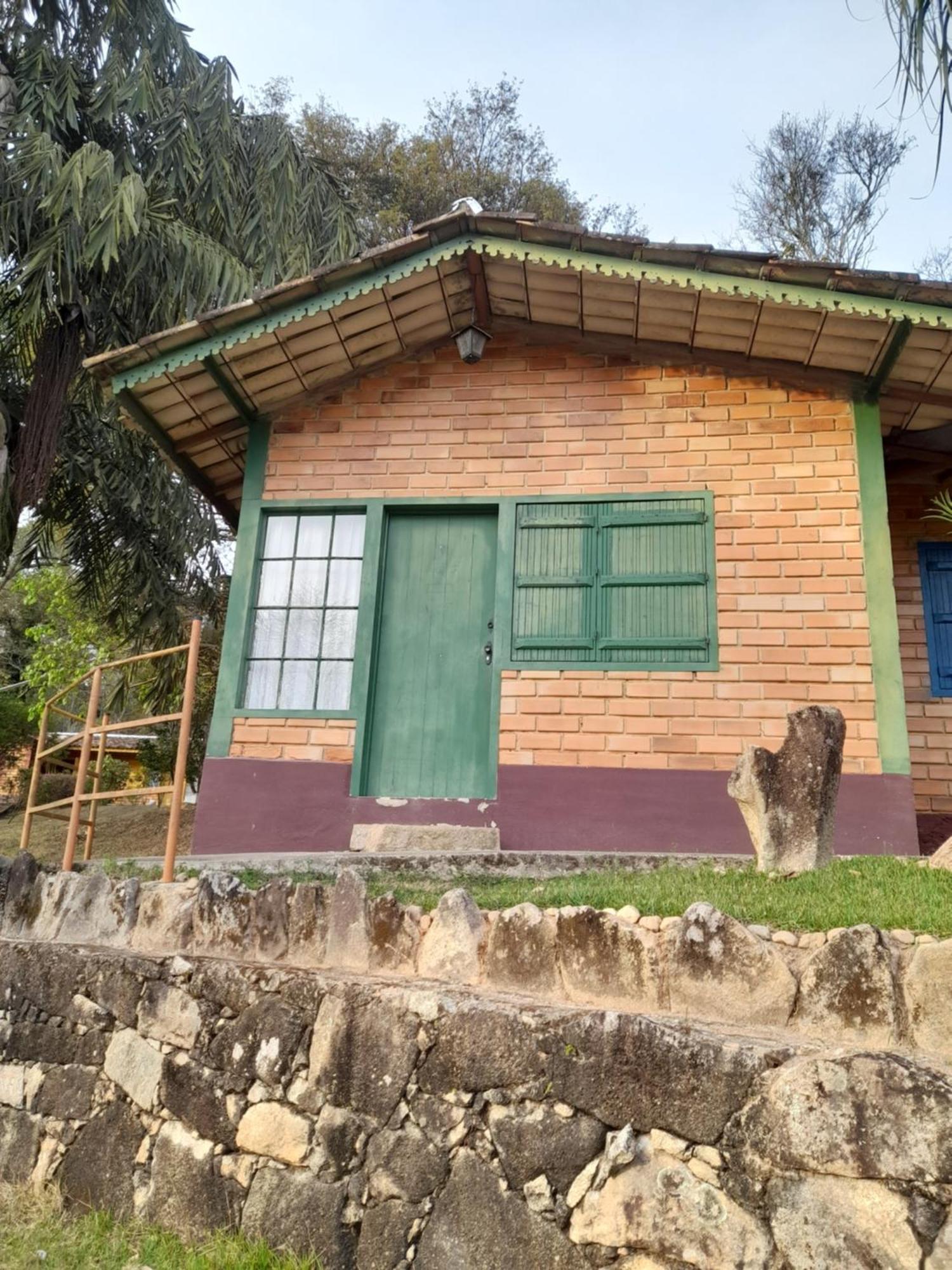 Pousada Balneario Cachoeira Do Moinho Belo Vale Luaran gambar